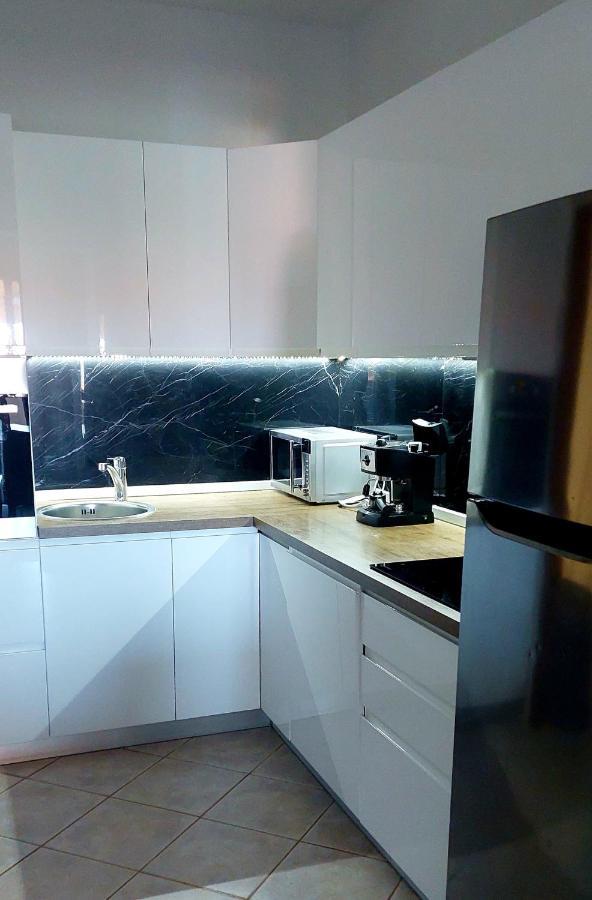 Apartaments Victoria Пореч Екстериор снимка