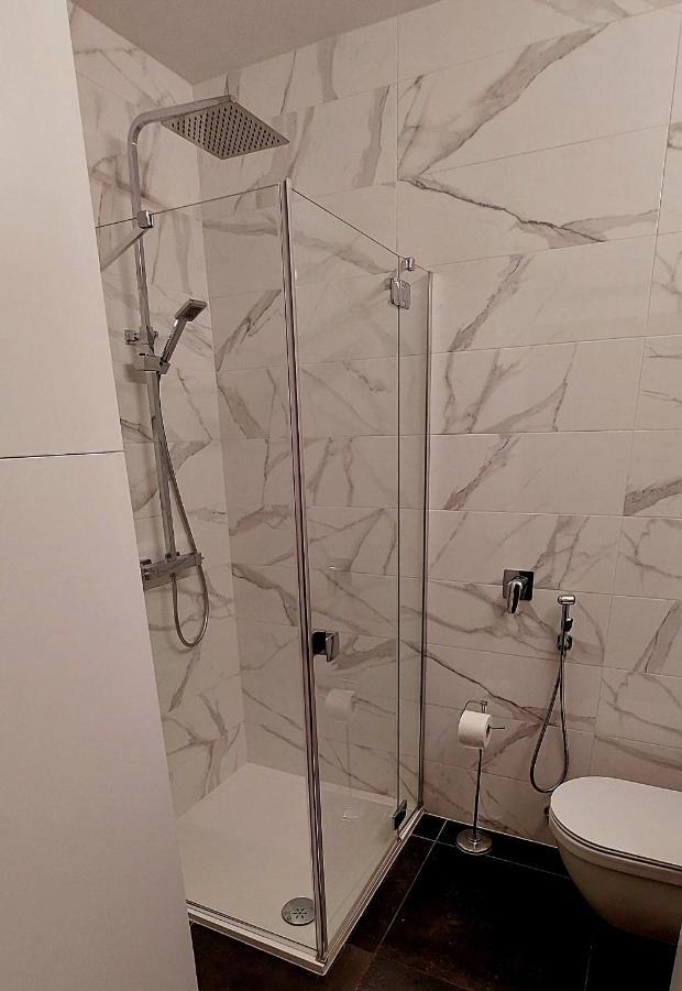 Apartaments Victoria Пореч Екстериор снимка