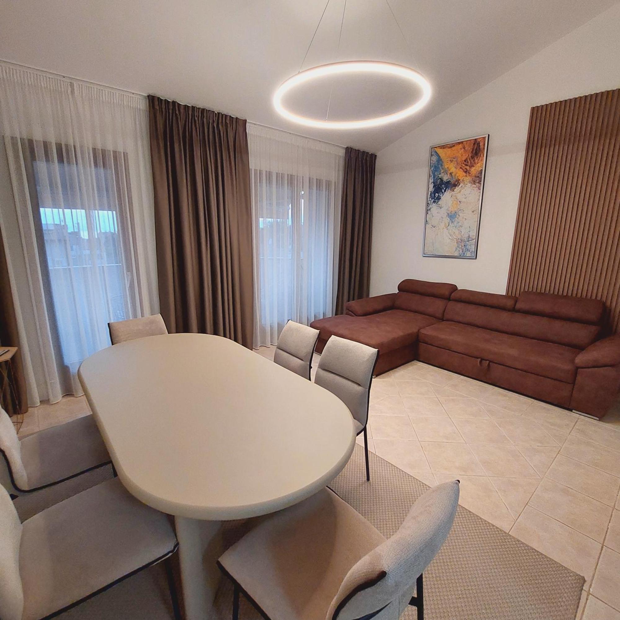 Apartaments Victoria Пореч Екстериор снимка